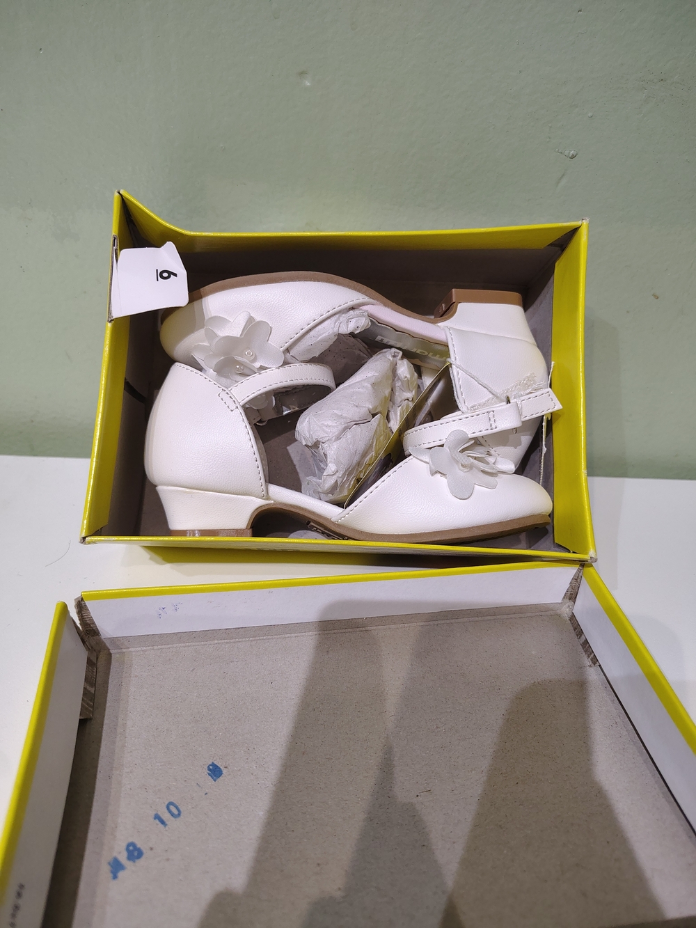 NWT NIB Smart Fit Toddler Girl White Dress Up Shoes Size 6 Walker Heels
